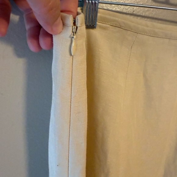 Loft Womens Skirt Officewear Linen Blend Embroidered Floral Cream Size 10 - Picture 7 of 10